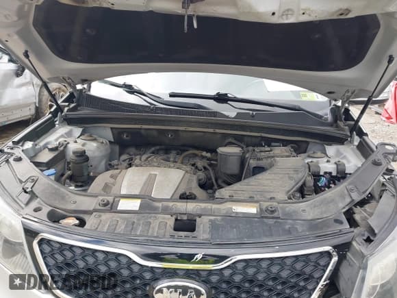 ✅ 2012 Kia Sorento SX • VIN: 5XYKWDA26CG194384 • Lot: 43499865. Wystawiony na IAAI z przebiegiem 97 000 mil. Bezpłatny archiwum sprzedaży aukcyjnych z USA i szczegółowy raport historii pojazdu na DreamBid. Zdjęcie 10.