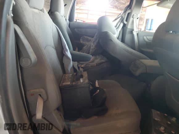 2017 Chevrolet Traverse LT z VIN 1GNKVHKD1HJ280677, wystawiony jako Copart lot #83834555 z przebiegiem Nie podano mil oraz Czysty tytuł • Clean title. Historia ofert i sprzedaży dostępna na DreamBid. Obrazek 10.