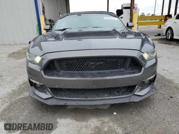 ✅ 2017 Ford Mustang GT Premium • VIN: 1FA6P8CF1H5281430 • Lot: 91838205. Wystawiony na Copart z przebiegiem 91 352 mil. Bezpłatny archiwum sprzedaży aukcyjnych z USA i szczegółowy raport historii pojazdu na DreamBid. Zdjęcie 5.