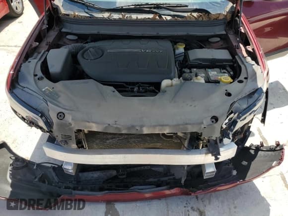 ✅ 2019 Jeep Cherokee Latitude • VIN: 1C4PJLCX7KD353790 • Lot: 63518265. Listed on Copart with 71,288 mi. Free auction sales archive from the USA and detailed vehicle history report at DreamBid. Image 11.