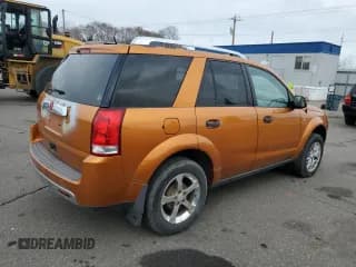 ✅ 2006 Saturn VUE • VIN: 5GZCZ33D16S815046 • Lot: 50959145. Wystawiony na Copart z przebiegiem 198 587 mil. Bezpłatny archiwum sprzedaży aukcyjnych z USA i szczegółowy raport historii pojazdu na DreamBid. Zdjęcie 3.