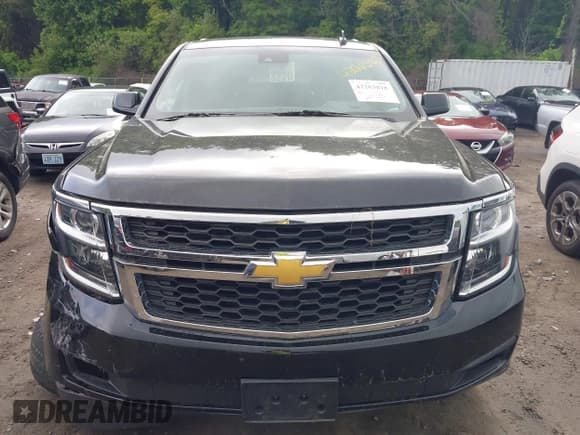 ✅ 2017 Chevrolet Tahoe LT • VIN: 1GNSKBKC3HR164976 • Lot: 42263818. Listed on IAAI with 99,261 mi. Free auction sales archive from the USA and detailed vehicle history report at DreamBid. Image 12.