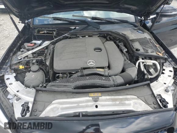 ✅ 2019 Mercedes-Benz C 300 • VIN: WDDWK8DB0KF854295 • Лот: 54553925. Опубликован ранее на Copart с пробегом Не указан. Бесплатный доступ к архиву аукционных продаж из США и подробный отчёт об истории автомобиля на DreamBid. Изображение 11.