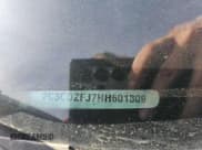 ✅ 2017 Dodge Challenger T/A 392 • VIN: 2C3CDZFJ7HH601309 • Lot: 82846314. Wystawiony na Copart z przebiegiem 97 974 mil. Bezpłatny archiwum sprzedaży aukcyjnych z USA i szczegółowy raport historii pojazdu na DreamBid. Zdjęcie 10.