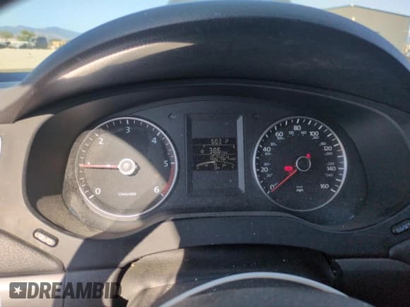 ✅ 2013 Volkswagen Jetta TDI w/Premium • VIN: 3VWLL7AJ5DM256459 • Lot: 59716405. Wystawiony na Copart z przebiegiem 162 464 mil. Bezpłatny archiwum sprzedaży aukcyjnych z USA i szczegółowy raport historii pojazdu na DreamBid. Zdjęcie 9.