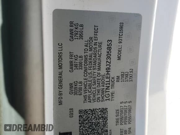 ✅ 2018 GMC Sierra 1500 • VIN: 1GTN1LEH9JZ305853 • Lot: 66023265. Wystawiony na Copart z przebiegiem 158 280 mil. Bezpłatny archiwum sprzedaży aukcyjnych z USA i szczegółowy raport historii pojazdu na DreamBid. Zdjęcie 12.