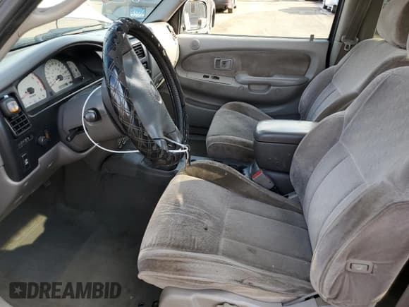 ✅ 2002 Toyota Tacoma • VIN: 5TEHN72N92Z027755 • Лот: 83937005. Опубликован ранее на Copart с пробегом 259 843 миль. Бесплатный доступ к архиву аукционных продаж из США и подробный отчёт об истории автомобиля на DreamBid. Изображение 7.