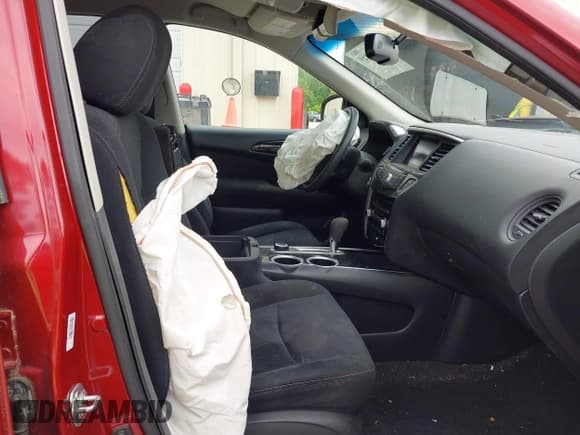 ✅ 2016 Nissan Pathfinder SV • VIN: 5N1AR2MM2GC629654 • Lot: 42170119. Listed on IAAI with 121,000 mi. Free auction sales archive from the USA and detailed vehicle history report at DreamBid. Image 5.