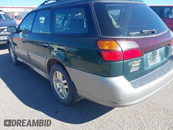 ✅ 2001 Subaru Legacy Outback Limited • VIN: 4S3BH686617607865 • Lot: 43554801. Listed on IAAI with Not provided. Free auction sales archive from the USA and detailed vehicle history report at DreamBid. Image 6.