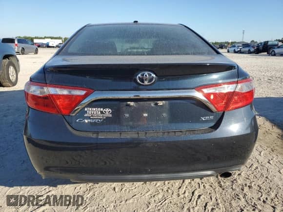 2015 Toyota Camry SE с VIN 4T1BF1FK2FU061305, выставлен на аукционе Copart как лот 90738185 с пробегом 120 125 миль миль и На запчасти • Non repairable. История ставок и продаж доступна на DreamBid. Изображение 6.
