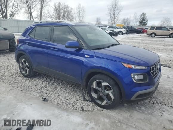 ✅ 2022 Hyundai Venue SEL • VIN: KMHRC8A39NU149766 • Lot: 43861135. Listed on Copart with 33,850 mi. Free auction sales archive from the USA and detailed vehicle history report at DreamBid. Image 4.