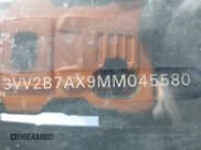 ✅ 2021 Volkswagen Tiguan SE • VIN: 3VV2B7AX9MM045580 • Lot: 42116249. Wystawiony na IAAI z przebiegiem 59 608 mil. Bezpłatny archiwum sprzedaży aukcyjnych z USA i szczegółowy raport historii pojazdu na DreamBid. Zdjęcie 9.