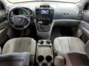 ✅ 2008 Kia Sedona LX • VIN: KNDMB233886250639 • Lot: 90921425. Wystawiony na Copart z przebiegiem 199 233 mil. Bezpłatny archiwum sprzedaży aukcyjnych z USA i szczegółowy raport historii pojazdu na DreamBid. Zdjęcie 8.