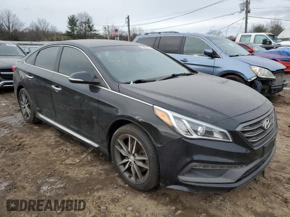 ✅ 2015 Hyundai Sonata Sport • VIN: 5NPE34AB5FH096191 • Lot: 43470973. Listed on Copart with 78,154 mi. Free auction sales archive from the USA and detailed vehicle history report at DreamBid. Image 4.