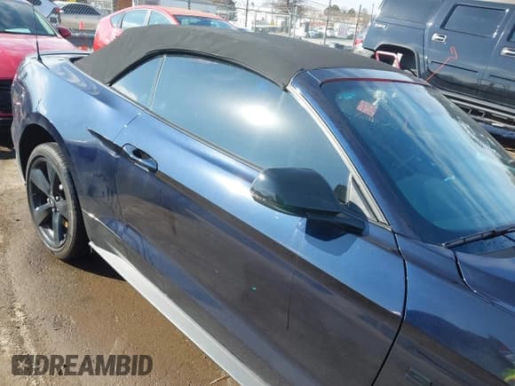 ✅ 2021 Ford Mustang GT Premium • VIN: 1FATP8FF9M5140467 • Lot: 41473003. Listed on IAAI with 17,418 mi. Free auction sales archive from the USA and detailed vehicle history report at DreamBid. Image 13.