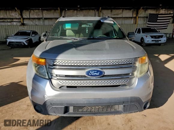 ✅ 2011 Ford Explorer • VIN: 1FMHK7B86BGA93539 • Lot: 94403585. Listed on Copart with 217,459 mi. Free auction sales archive from the USA and detailed vehicle history report at DreamBid. Image 5.