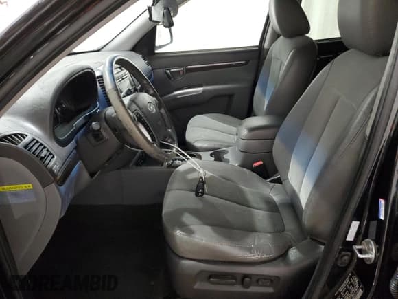 ✅ 2011 Hyundai Santa Fe Limited • VIN: 5XYZHDAG8BG053612 • Lot: 88692775. Listed on Copart with 209,499 mi. Free auction sales archive from the USA and detailed vehicle history report at DreamBid. Image 7.