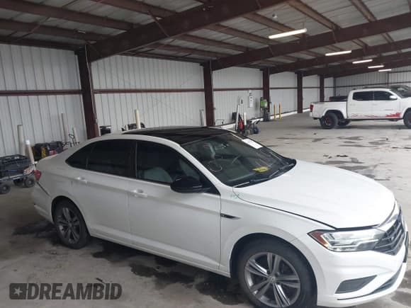 ✅ 2019 Volkswagen Jetta S • VIN: 3VWC57BUXKM041627 • Lot: 41997206. Listed on IAAI with 94,036 mi. Free auction sales archive from the USA and detailed vehicle history report at DreamBid. Image 13.
