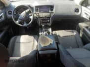 ✅ 2018 Nissan Pathfinder SV • VIN: 5N1DR2MM7JC641271 • Лот: 80994785. Опубликован ранее на Copart с пробегом 225 520 миль. Бесплатный доступ к архиву аукционных продаж из США и подробный отчёт об истории автомобиля на DreamBid. Изображение 8.