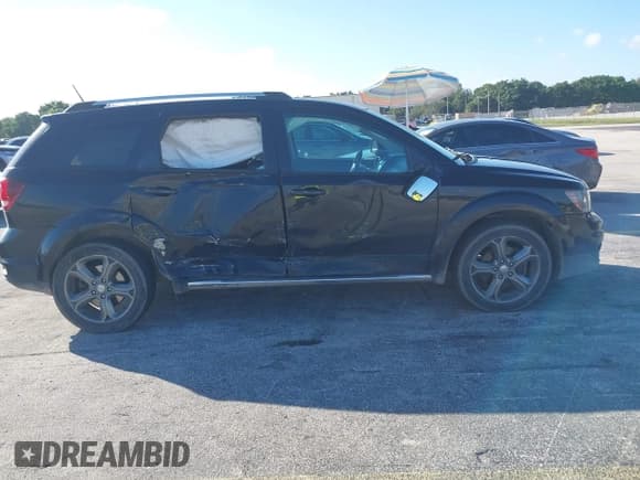 ✅ 2017 Dodge Journey Crossroad Plus • VIN: 3C4PDCGB9HT543776 • Лот: 43487985. Опубликован ранее на IAAI с пробегом 187 015 миль. Бесплатный доступ к архиву аукционных продаж из США и подробный отчёт об истории автомобиля на DreamBid. Изображение 13.