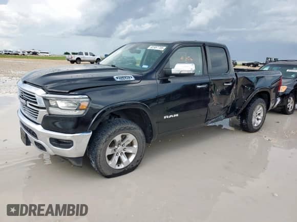 2020 Ram 1500 Laramie with VIN 1C6RREDT3LN152321, listed as a Copart auction lot 62487735 with 86,441 mi miles and Salvage title. Bid and sale history available at DreamBid. Image 1.
