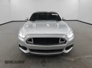 ✅ 2015 Ford Mustang V6 • VIN: 1FA6P8AM4F5361738 • Lot: 92298725. Wystawiony na Copart z przebiegiem 129 271 mil. Bezpłatny archiwum sprzedaży aukcyjnych z USA i szczegółowy raport historii pojazdu na DreamBid. Zdjęcie 5.