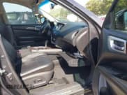 ✅ 2014 Nissan Pathfinder Platinum • VIN: 5N1AR2MN6EC654790 • Lot: 43505159. Wystawiony na IAAI z przebiegiem 115 581 mil. Bezpłatny archiwum sprzedaży aukcyjnych z USA i szczegółowy raport historii pojazdu na DreamBid. Zdjęcie 5.