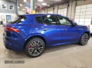✅ 2023 Maserati Grecale Modena • VIN: ZN682AVM9P7439311 • Лот: 66804334. Опубликован ранее на Copart с пробегом 3 895 миль. Бесплатный доступ к архиву аукционных продаж из США и подробный отчёт об истории автомобиля на DreamBid. Изображение 3.
