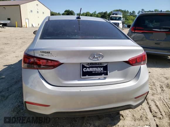 2022 Hyundai Accent SEL z VIN 3KPC24A67NE189827, wystawiony jako Copart lot #56940684 z przebiegiem 19 071 mil mil oraz Szkoda całkowita • Salvage title. Historia ofert i sprzedaży dostępna na DreamBid. Obrazek 6.