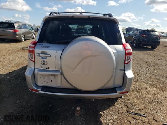 ✅ 2012 Toyota RAV4 Limited • VIN: 2T3DK4DVXCW084756 • Лот: 82643955. Опубликован ранее на Copart с пробегом 131 919 миль. Бесплатный доступ к архиву аукционных продаж из США и подробный отчёт об истории автомобиля на DreamBid. Изображение 6.