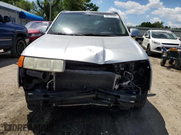 ✅ 2005 Saturn VUE • VIN: 5GZCZ534X5S802810 • Lot: 56518385. Wystawiony na Copart z przebiegiem Nie podano. Bezpłatny archiwum sprzedaży aukcyjnych z USA i szczegółowy raport historii pojazdu na DreamBid. Zdjęcie 5.