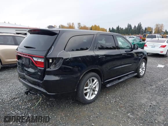 ✅ 2021 Dodge Durango R/T • VIN: 1C4SDJCT8MC522677 • Lot: 43600089. Wystawiony na IAAI z przebiegiem 89 538 mil. Bezpłatny archiwum sprzedaży aukcyjnych z USA i szczegółowy raport historii pojazdu na DreamBid. Zdjęcie 4.