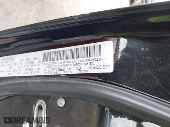 ✅ 2018 Ram 2500 Tradesman • VIN: 3C6UR5CJ4JG388881 • Lot: 41695509. Listed on IAAI with 108,259 mi. Free auction sales archive from the USA and detailed vehicle history report at DreamBid. Image 9.