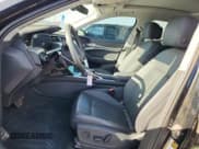 ✅ 2022 Audi e-tron Premium Plus • VIN: WA1LAAGE6NB011026 • Лот: 91427445. Опубликован ранее на Copart с пробегом 93 455 миль. Бесплатный доступ к архиву аукционных продаж из США и подробный отчёт об истории автомобиля на DreamBid. Изображение 7.