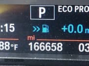 ✅ 2017 BMW 3 Series 320i • VIN: WBA8E1G53HNU15269 • Lot: 43263079. Wystawiony na IAAI z przebiegiem 166 658 mil. Bezpłatny archiwum sprzedaży aukcyjnych z USA i szczegółowy raport historii pojazdu na DreamBid. Zdjęcie 14.