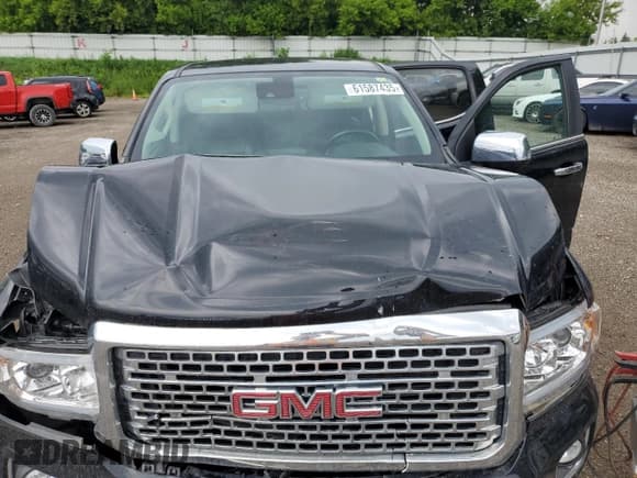 ✅ 2019 GMC Canyon 4WD Denali • VIN: 1GTG6EEN0K1354368 • Lot: 61587435. Listed on Copart with 71,965 mi. Free auction sales archive from the USA and detailed vehicle history report at DreamBid. Image 11.