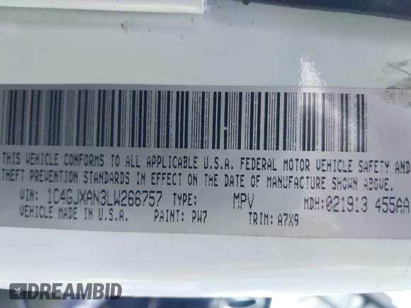 ✅ 2020 Jeep Wrangler Sport S • VIN: 1C4GJXAN3LW266757 • Lot: 43497718. Wystawiony na IAAI z przebiegiem 61 909 mil. Bezpłatny archiwum sprzedaży aukcyjnych z USA i szczegółowy raport historii pojazdu na DreamBid. Zdjęcie 9.