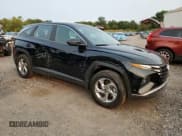 ✅ 2022 Hyundai Tucson SE • VIN: 5NMJACAEXNH060324 • Lot: 71691375. Wystawiony na Copart z przebiegiem 19 765 mil. Bezpłatny archiwum sprzedaży aukcyjnych z USA i szczegółowy raport historii pojazdu na DreamBid. Zdjęcie 4.