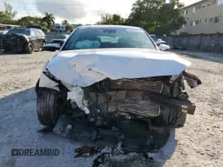 2020 Hyundai Veloster Premium with VIN KMHTG6AFXLU021901, listed as a Copart auction lot 43552825 with 33,938 mi miles and Non repairable. Bid and sale history available at DreamBid. Image 5.