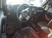 ✅ 2016 Jeep Wrangler Rubicon • VIN: 1C4BJWCG0GL170403 • Lot: 44132165. Listed on Copart with 124,557 mi. Free auction sales archive from the USA and detailed vehicle history report at DreamBid. Image 8.