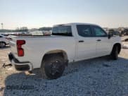 ✅ 2023 Chevrolet Silverado 1500 Custom • VIN: 1GCPABEK0PZ139861 • Lot: 71913635. Wystawiony na Copart z przebiegiem 43 641 mil. Bezpłatny archiwum sprzedaży aukcyjnych z USA i szczegółowy raport historii pojazdu na DreamBid. Zdjęcie 3.