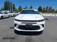 2024 Dodge Hornet R/T z VIN ZACPDFCW0R3A31298, wystawiony jako IAAI lot #42078121 z przebiegiem 44 784 mil mil oraz . Historia ofert i sprzedaży dostępna na DreamBid. Obrazek 13.