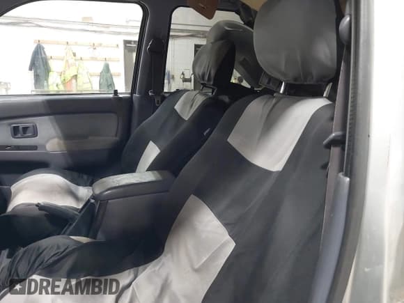 ✅ 2000 Toyota 4Runner SR5 • VIN: JT3HN86RXY0292460 • Lot: 43765635. Listed on IAAI with 269,771 mi. Free auction sales archive from the USA and detailed vehicle history report at DreamBid. Image 8.