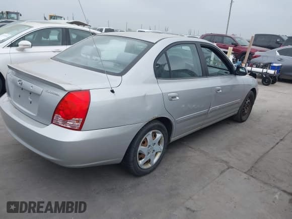 ✅ 2006 Hyundai Elantra GLS • VIN: KMHDN46DX6U275568 • Lot: 41938529. Listed on IAAI with 115,715 mi. Free auction sales archive from the USA and detailed vehicle history report at DreamBid. Image 4.
