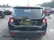 ✅ 2021 Jeep Renegade Latitude • VIN: ZACNJDBB9MPM93991 • Lot: 43704489. Wystawiony na IAAI z przebiegiem 49 650 mil. Bezpłatny archiwum sprzedaży aukcyjnych z USA i szczegółowy raport historii pojazdu na DreamBid. Zdjęcie 16.