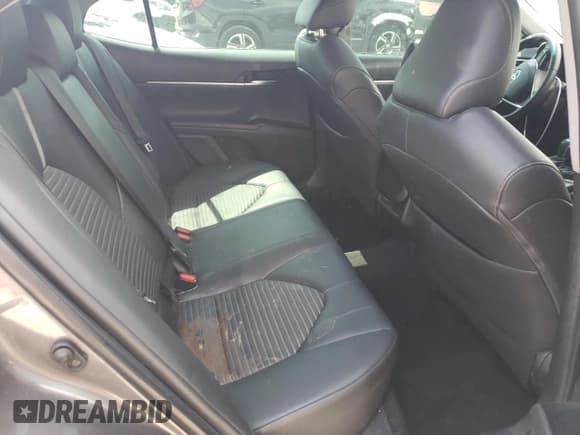 ✅ 2018 Toyota Camry SE • VIN: 4T1B11HK9JU515294 • Lot: 65345805. Listed on Copart with 119,221 mi. Free auction sales archive from the USA and detailed vehicle history report at DreamBid. Image 10.