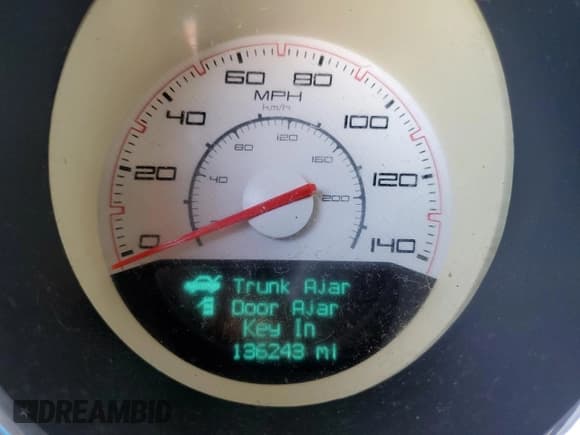 ✅ 2013 Dodge Challenger SXT Plus • VIN: 2C3CDYAG9DH728580 • Lot: 42357355. Wystawiony na Copart z przebiegiem 136 243 mil. Bezpłatny archiwum sprzedaży aukcyjnych z USA i szczegółowy raport historii pojazdu na DreamBid. Zdjęcie 9.