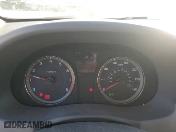 ✅ 2015 Hyundai Accent GLS • VIN: KMHCT4AE7FU793574 • Lot: 81056005. Wystawiony na Copart z przebiegiem 117 216 mil. Bezpłatny archiwum sprzedaży aukcyjnych z USA i szczegółowy raport historii pojazdu na DreamBid. Zdjęcie 9.