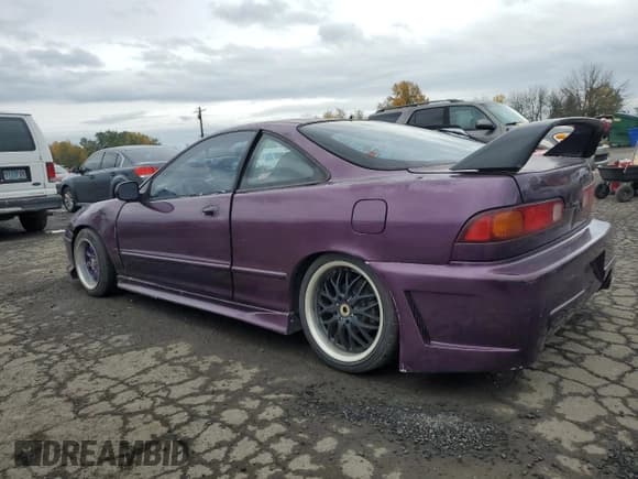 ✅ 1996 Acura Integra LS • VIN: JH4DC4352TS015288 • Лот: 93252015. Опубликован ранее на Copart с пробегом 155 196 миль. Бесплатный доступ к архиву аукционных продаж из США и подробный отчёт об истории автомобиля на DreamBid. Изображение 2.