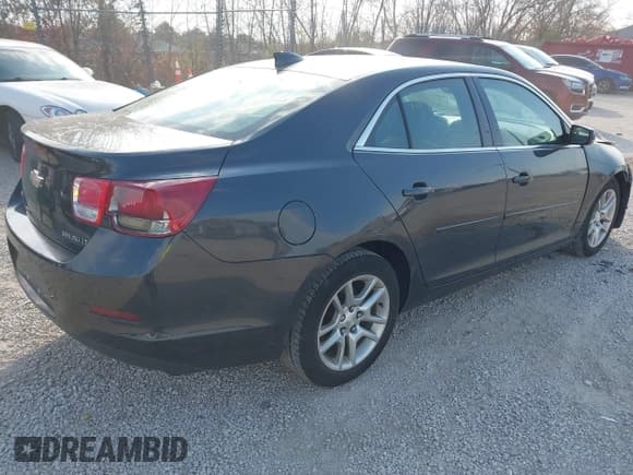 ✅ 2015 Chevrolet Malibu LT • VIN: 1G11C5SL0FF328839 • Lot: 43592227. Listed on IAAI with 254,639 mi. Free auction sales archive from the USA and detailed vehicle history report at DreamBid. Image 4.